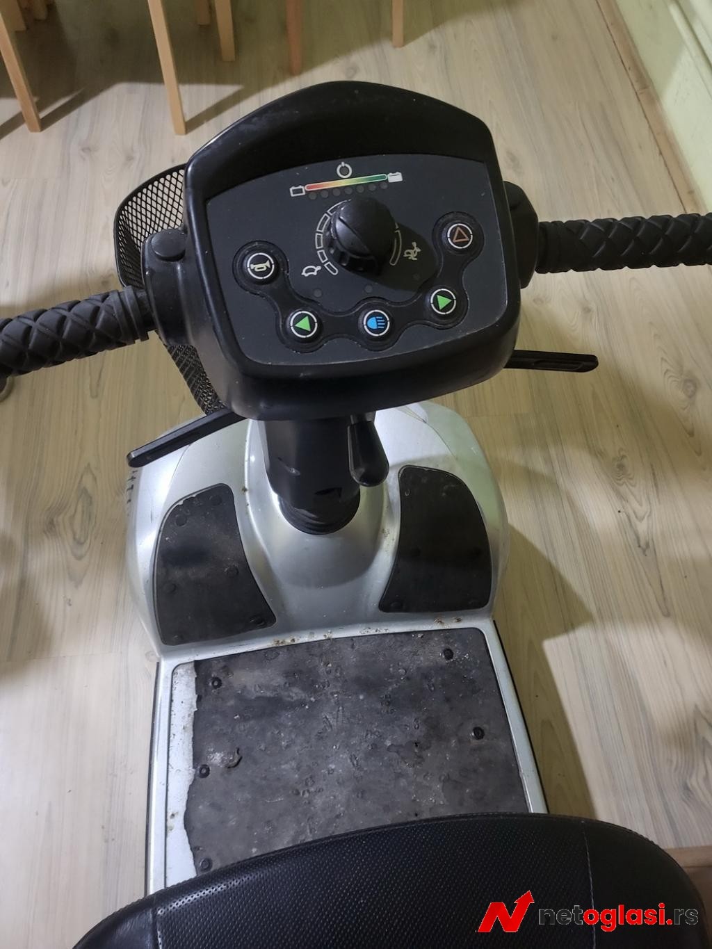 Elektricna invalidska kolica