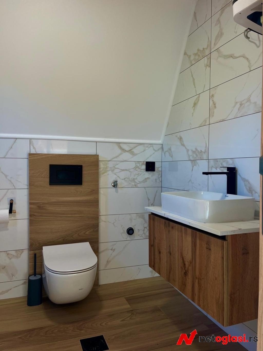 Na prodaju Luxury Villas&Poll,Arandjelovac