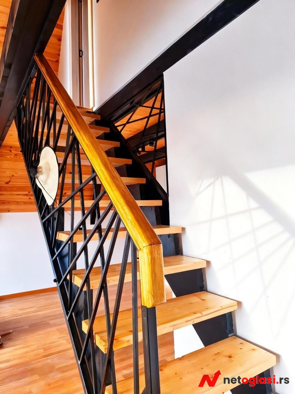 Na prodaju Luxury Villas&Poll,Arandjelovac