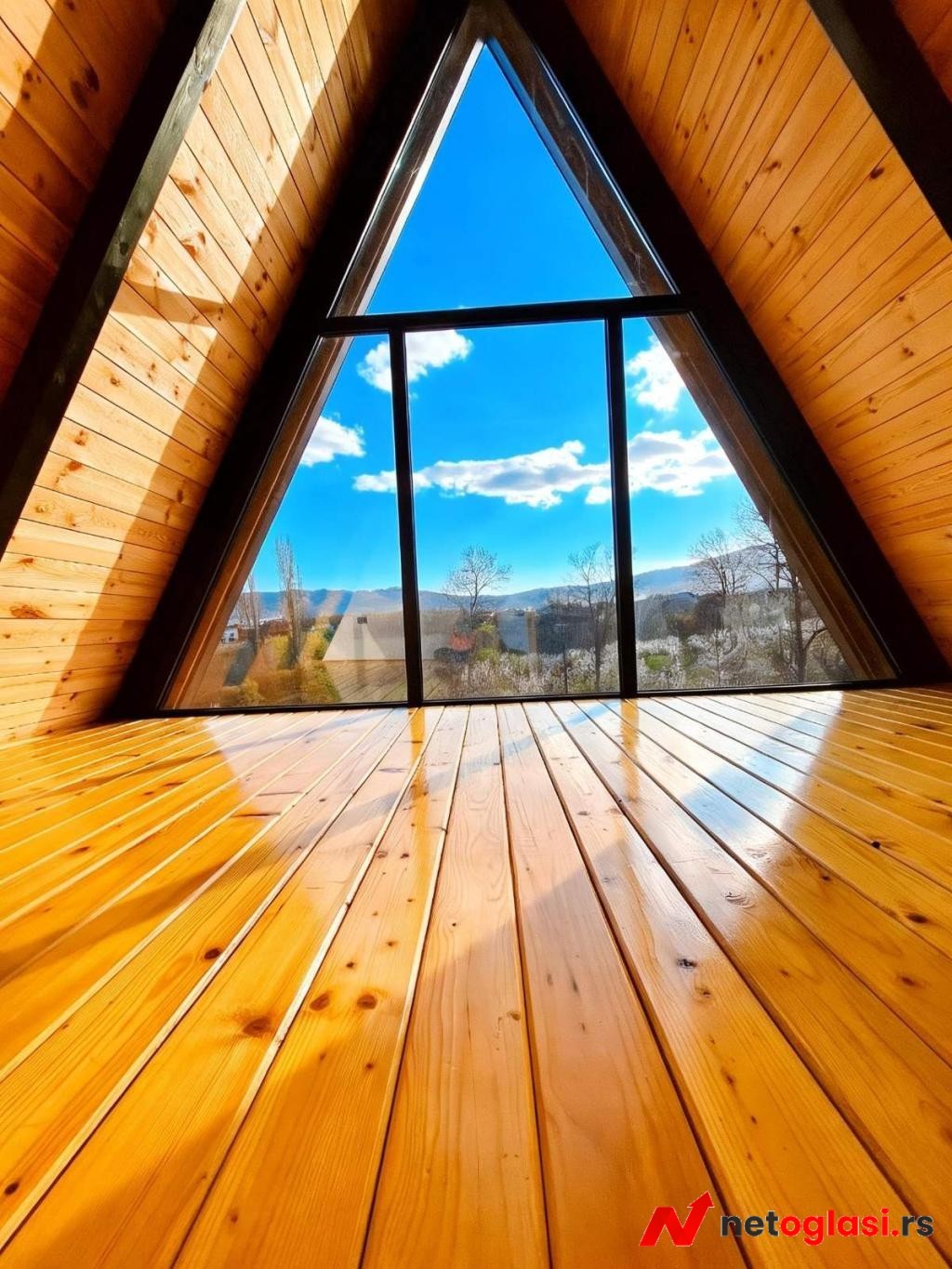 Na prodaju Luxury Villas&Poll,Arandjelovac