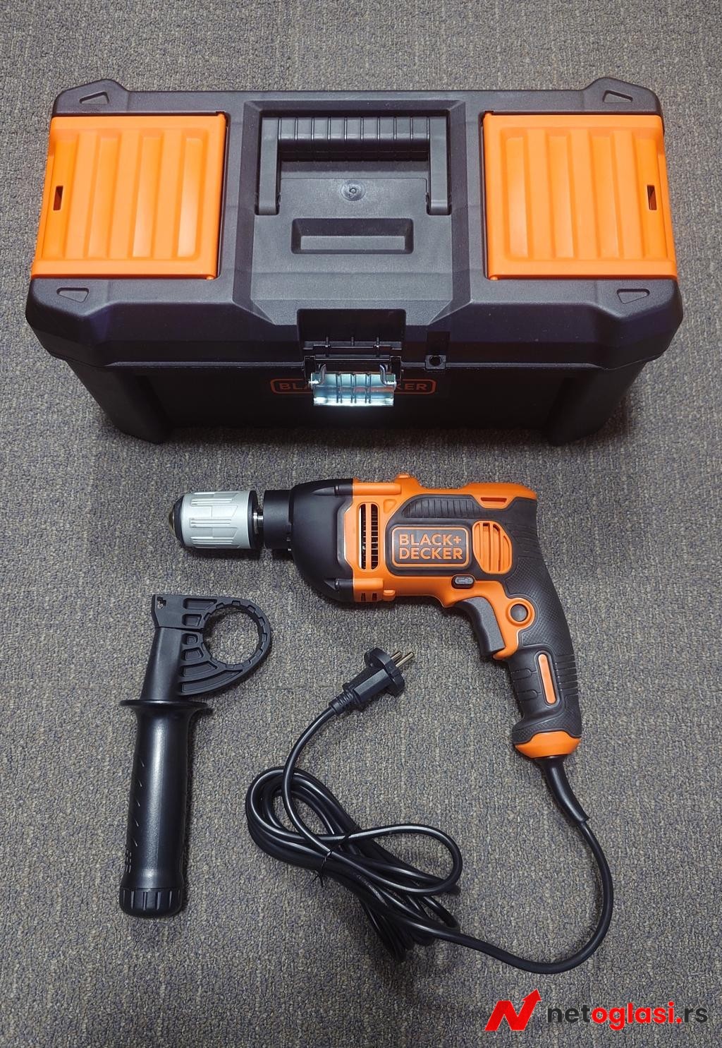 Black and Decker Udarna busilica BEH850KA32 850W