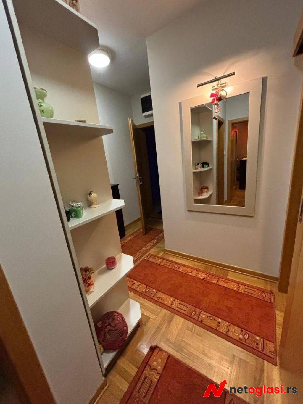 Dvosobni stan odlicno stanje, prvi sprat, Suncani breg, Vrnjacka Banja