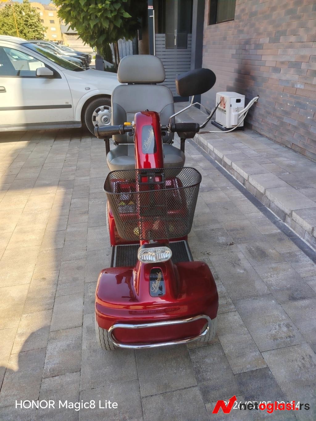 Elektricna invalidska kolica