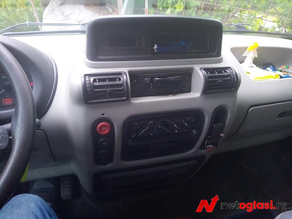 Renault Master 1.9