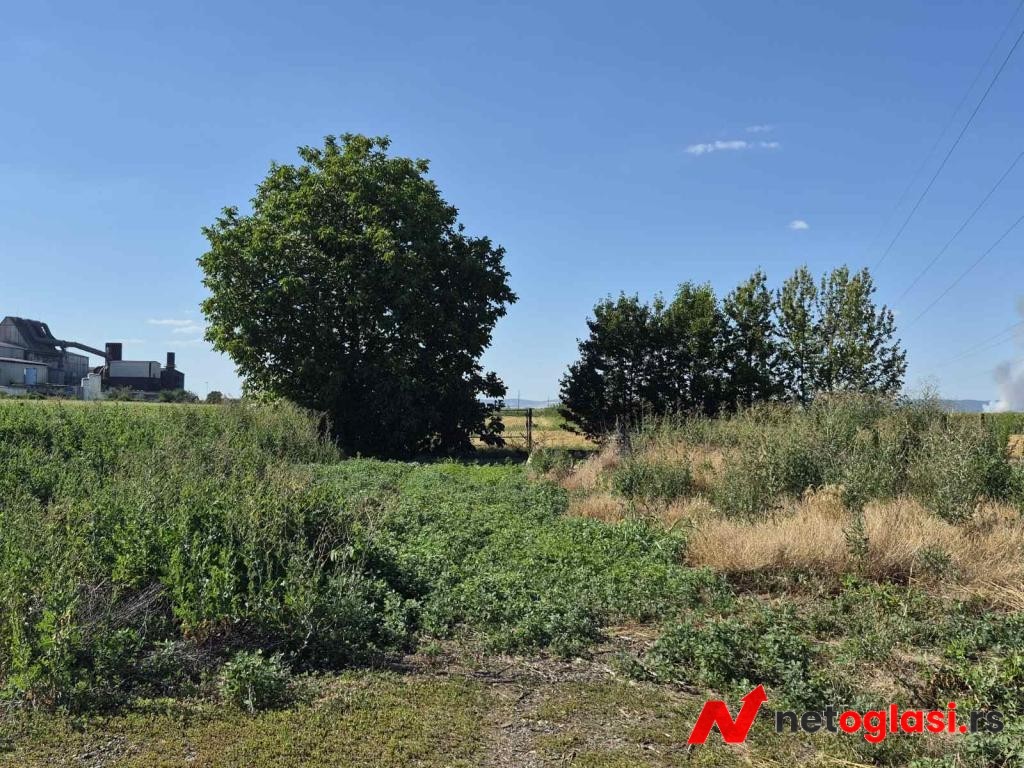 Na prodaju salas – Rumski drum 69a, Sremska Mitrovica